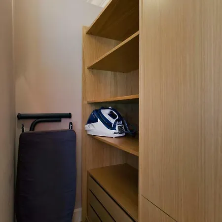 Beach Side Apartment شقة