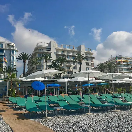 Beach Side Apartment نيس